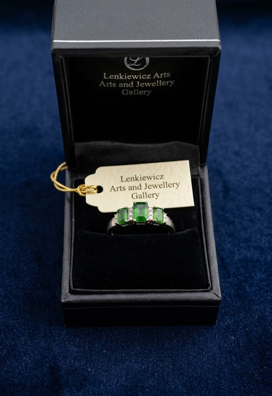 Chrome Diopside stones and diamonds 9ct Yellow Gold