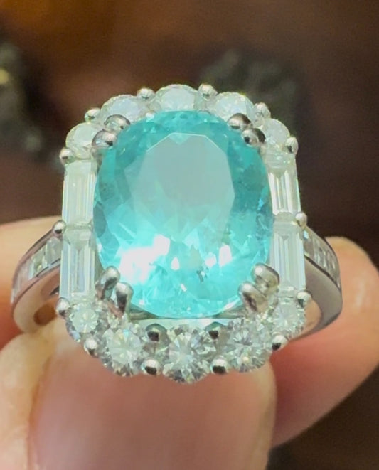 Paraiba Tourmaline and Diamond 18ct Ring