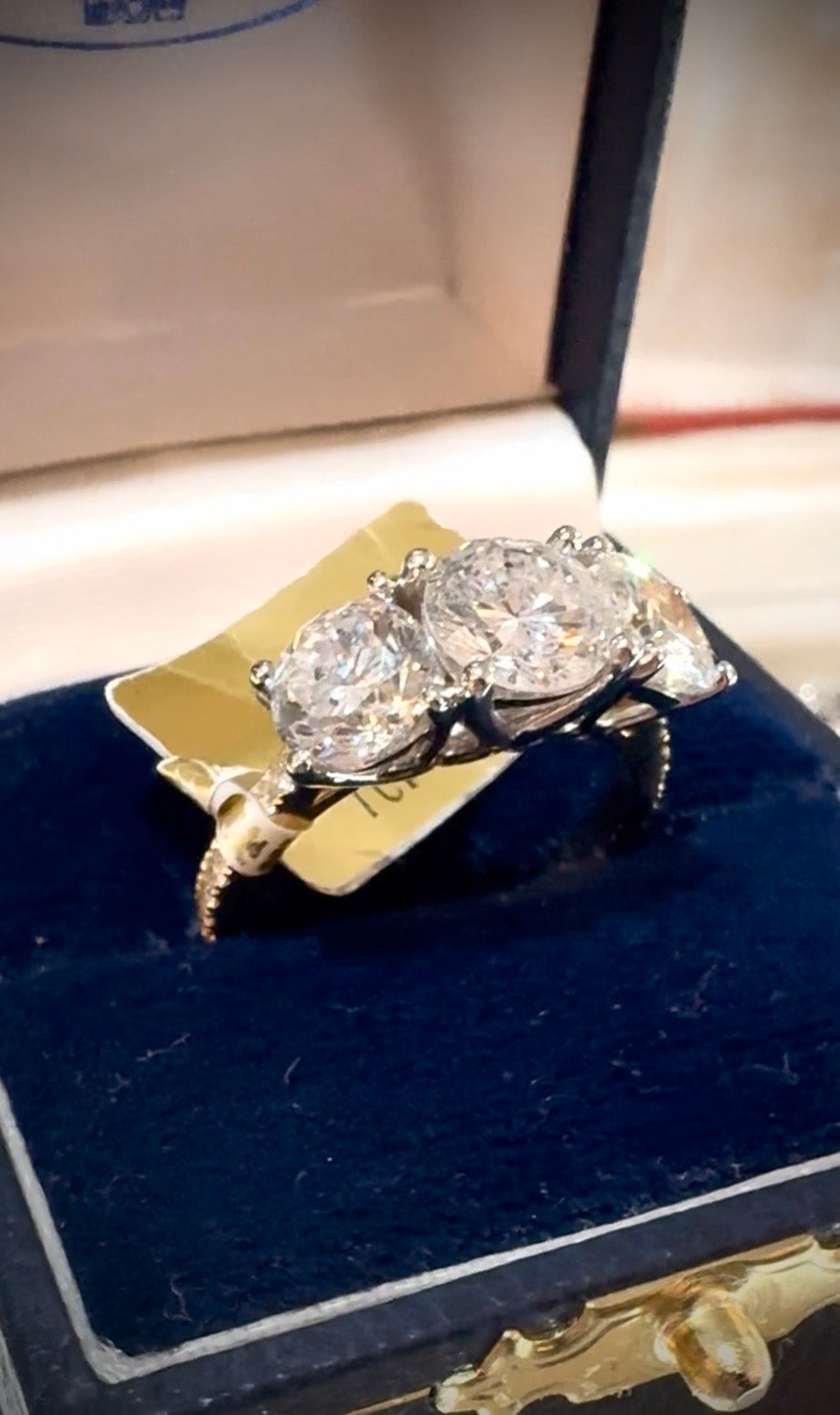 Diamond Trilogy Ring 18ct (3.20 Carats)
