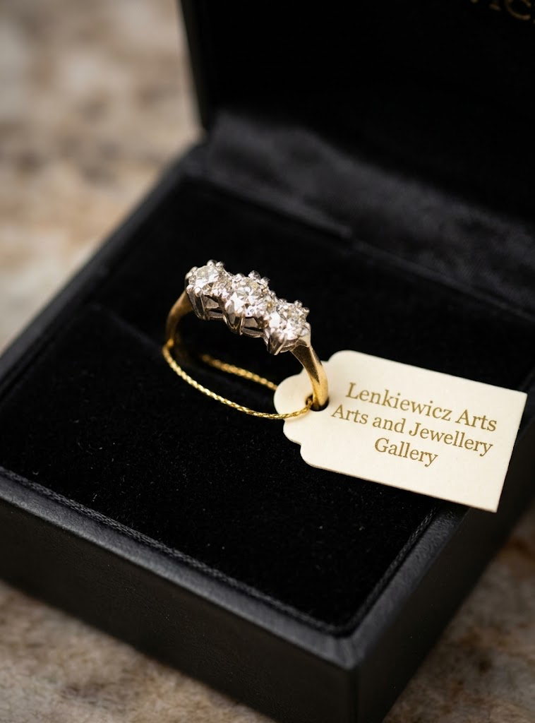 Diamond Trilogy 18ct Gold Ring