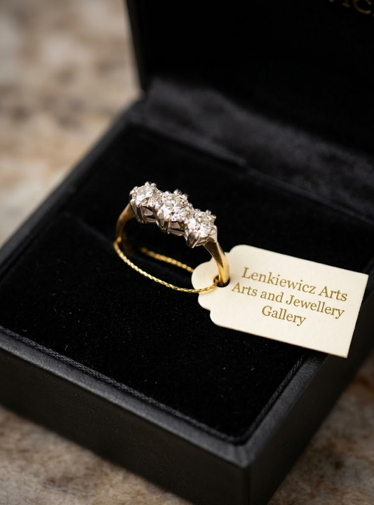Diamond Trilogy 18ct Gold Ring