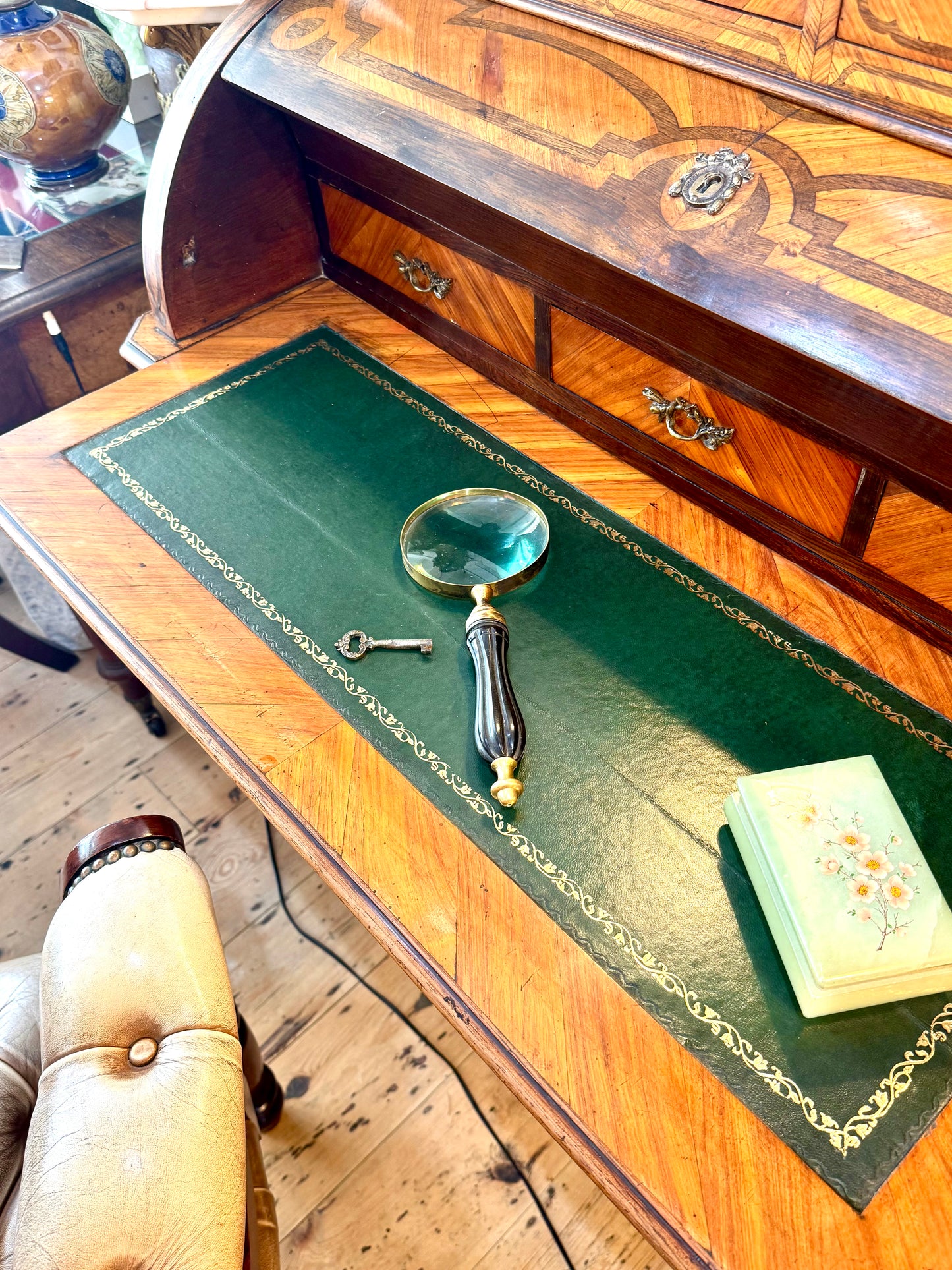 19th Century French walnut and Kingwood Bureau De Dame