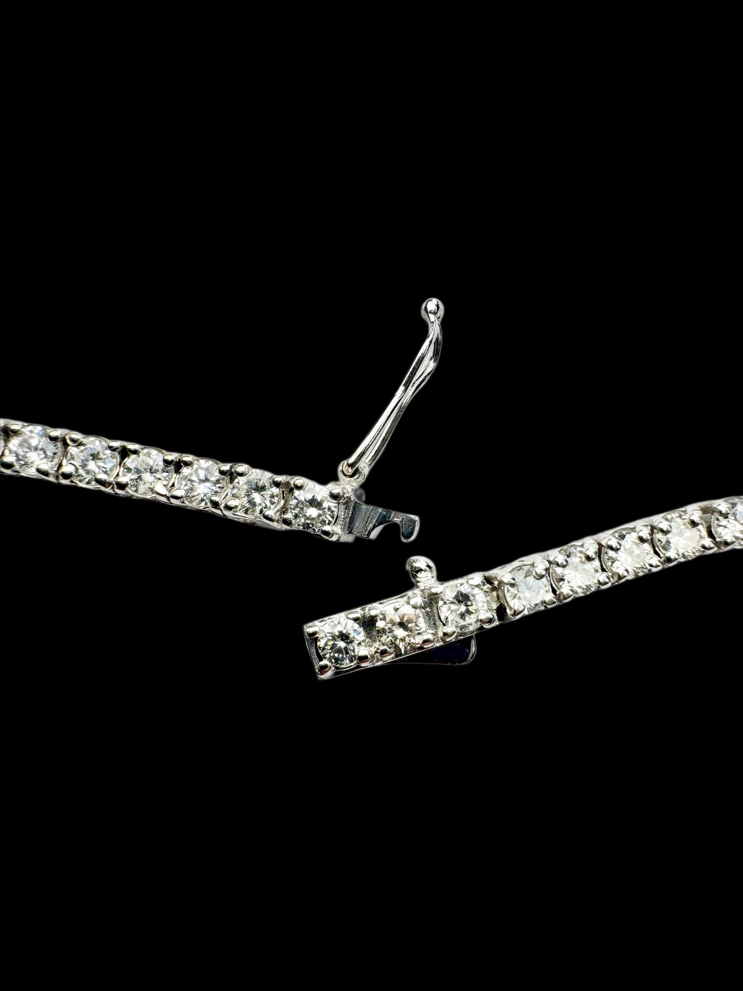 Ladies Diamond Rivière Necklace 18ct White Gold