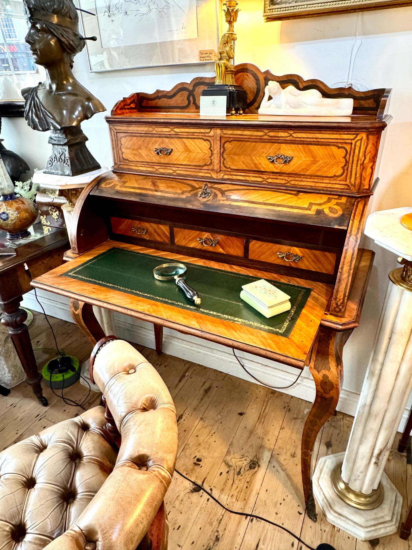 19th Century French walnut and Kingwood Bureau De Dame