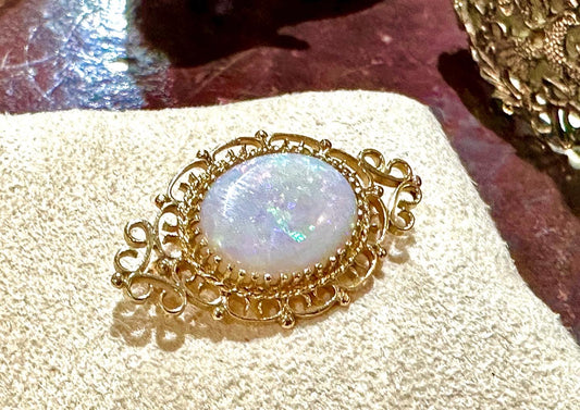 Opal and Gold 9k Brooch