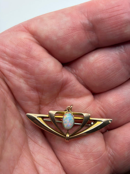 Opal Art Nouveau Brooch 9ct