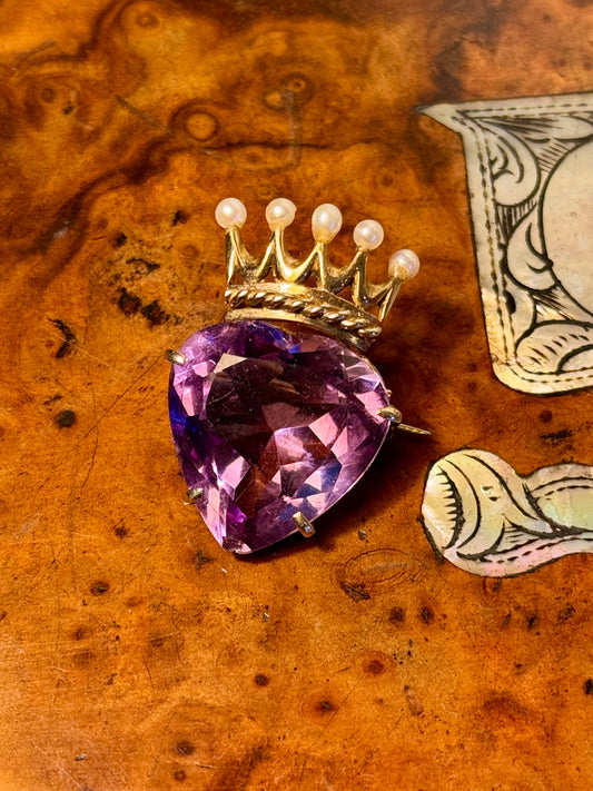 Amethyst Pearl and 9k Gold Brooch