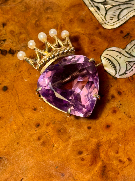 Amethyst Pearl and 9k Gold Brooch