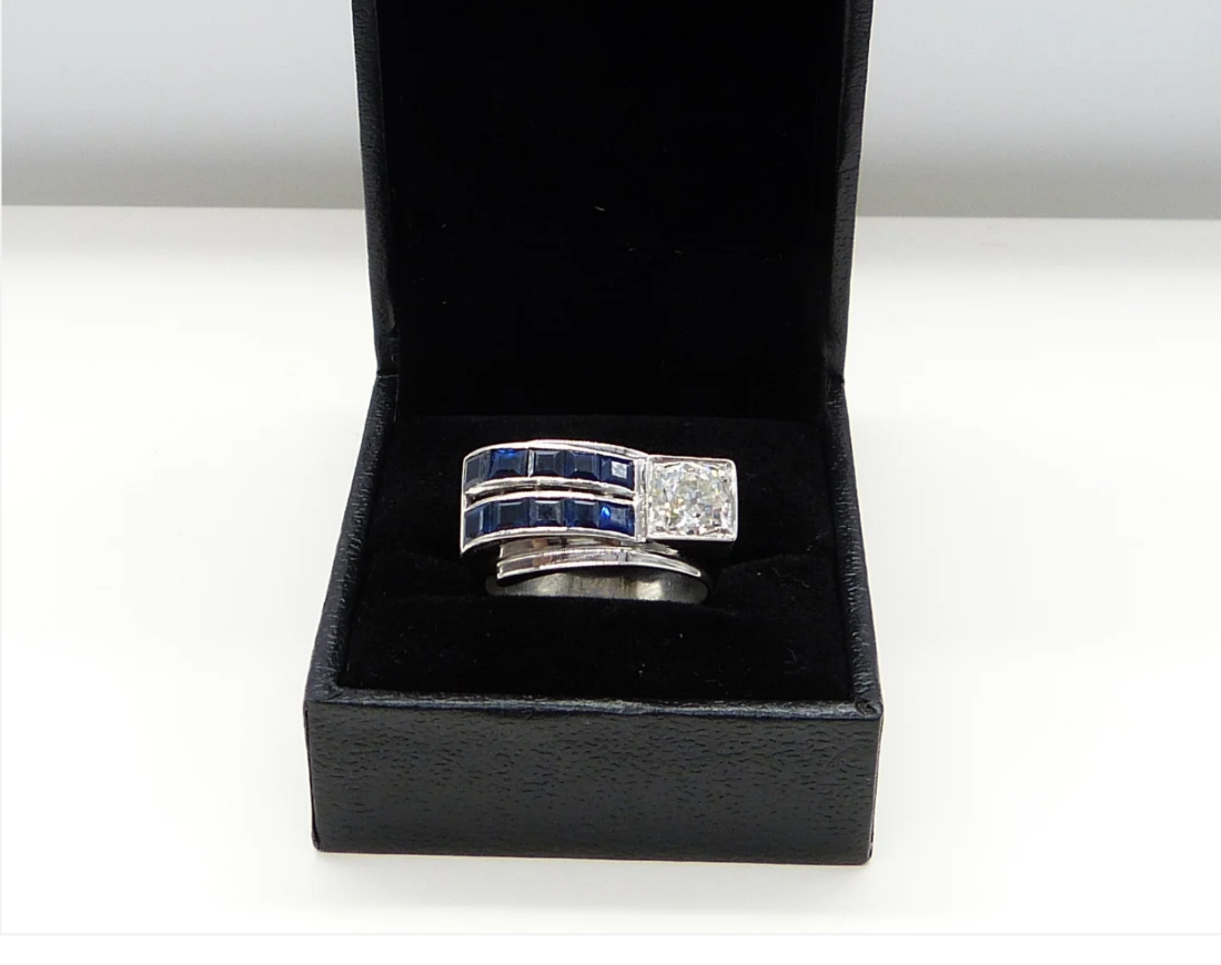 DIAMOND AND SAPPHIRE 1960 18k WHITE GOLD RING