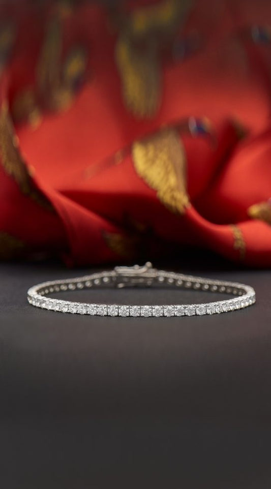 Platinum Diamond bracelet 5.02ct