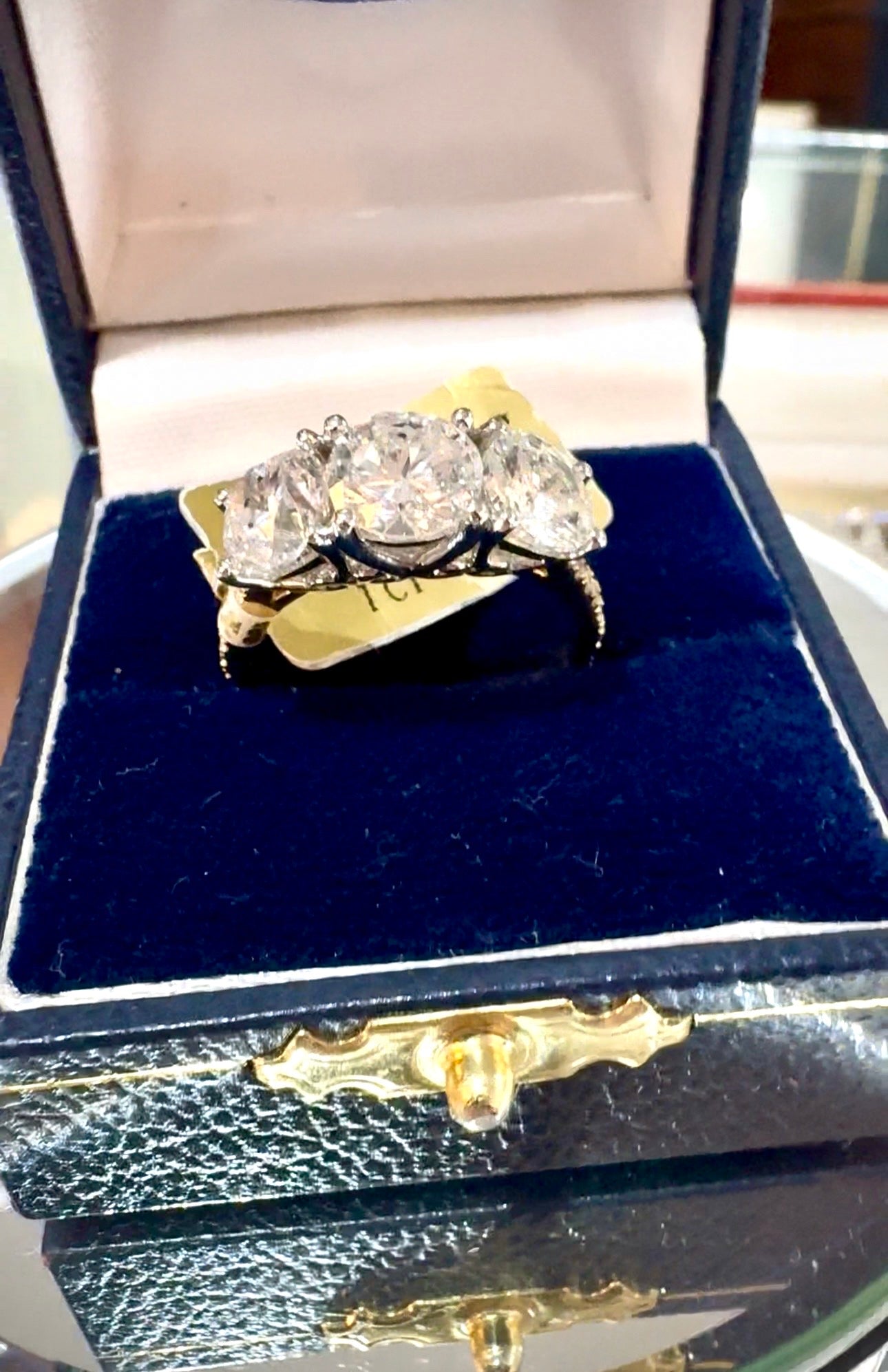 Diamond Trilogy Ring 18ct (3.20 Carats)