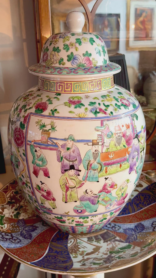 Chinese Famille Rose Porcelain Jar Republic Period